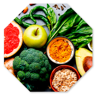 Imagem com vários alimentos representando o serviços de atendimento nutricional